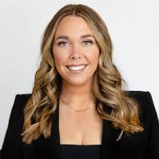 Simone Mcnally's Instagram, Twitter & Facebook