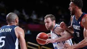 Batte la serbia a casa sua e vola alle olimpiadi dopo 17 anni foto pre olimpico, l'italbasket giocherà la finale contro la serbia. Zmj2o7kaj1ggsm
