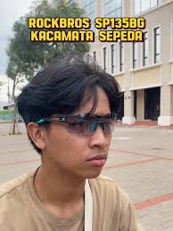 kacamata sp135 sudah menggunakan lensa phtochromic yang membantu kamu ...