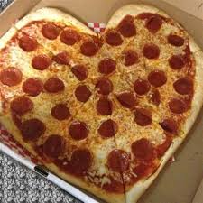 Famous for grandma pie and sicilian style pizza, our recipes have been passed down from generation to generation. Join The Happy Hour At Rocco S Uptown Pizza Pasta In Dallas Tx 75204