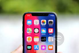 In older iphone models, whenever you raise it to wake it up to the lock screen used to appears and when you press or even rest your fingers on the touch id it used to open the home screen depending upon the settings. How To Unlock Iphone X Face Id Automatically Without Requiring Swipe Gesture Redmond Pie