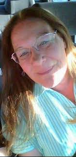 Bonnie Armstrong's Instagram, Twitter & Facebook