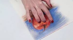 The different lies in how since oil pastels are very much like oil paints, they require a similar surface to work on. Cara Melukis Dengan Pastel 13 Langkah Dengan Gambar Wikihow