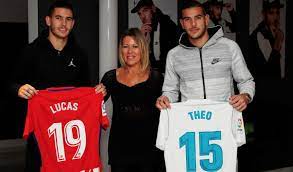 Lucas hernandez says bayern munich want to show typical german mentality and repeat last season's treble, as they prepare to start their champions league title defence against atletico madrid. Bruderschaft Wie Lucas Und Theo Hernandez Trotz Widerstande Zu Besten Verteidigern Europas Wurden