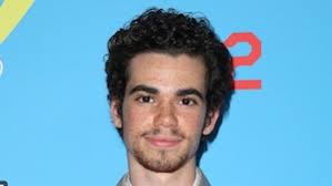 Luke Perry News, Pictures, and Videos