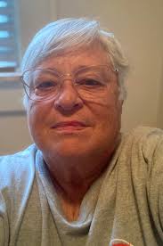 Hi all! I just wanted to introduce myself and share a photo I love. I'm  Vicki but my nickname is Hoover. Hoover the Hippy 💕🌈💕🌈