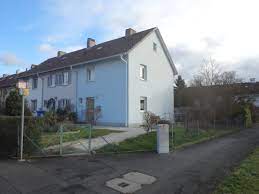 Das telefonbuch kann mit 16 adressen antworten! Haus Zum Verkauf Konigsberger Str 45 97318 Kitzingen Siedlung Kitzingen Mapio Net