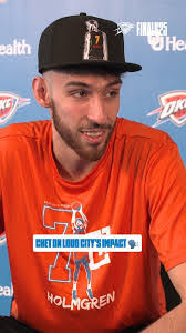 Sharon Orth's Instagram, Twitter & Facebook