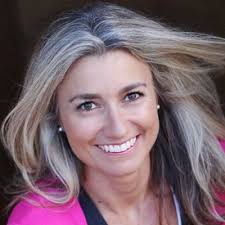 A fabulous lunchtime wreath-making class held by Whisper and Wild at  @Rengen House ..... did I go a bit overboard?? Thank you Daisy Barton and  Jo Lloyd as always for the warm