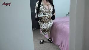 Anorei Collins and Suzy Q's massive breasts on the table - XNXX.COM arousing video