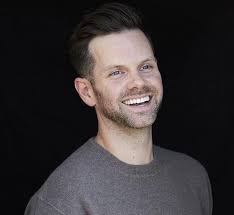 Green Like God: Unlocking the Divine Plan for Our Planet: Merritt,  Jonathan: 9780446557252: Amazon.com: Books