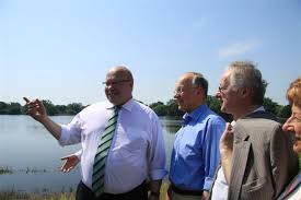 Durch das angesprochene tief dominik in sachsen und brandenburg einige heftige gewitterschauer. Biospharenreservat Mittelelbe Biospharenreservat Biospharenreservat Mittelelbe Hochwasser Biospharenreservat Mittelelbe Hochwasser 2013 Startpage