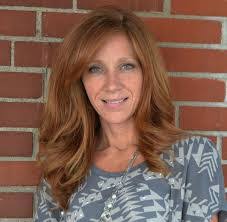 Laura Catalano's Instagram, Twitter & Facebook