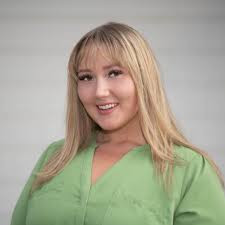 Where can I get amazing cupcakes in Calgary, preferably in the NW area?