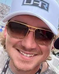 Let's welcome our new members! It's great to have you all onboard. We  collectively promote Irish music song dance and our Irish language to our  group