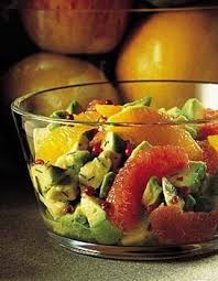 Salade D Avocats Aux Agrumes Pour 4 Personnes Recettes Elle A Table Recette Salade D Avocat Recettes De Cuisine Recette Salade