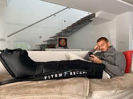 Une brûlure, même légère, ça fait très mal. Les 5 Meilleurs Appareils De Massage Jambes Mars 2021 Catherine Coutelle