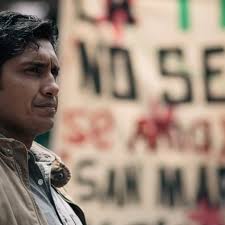 Tenoch Huerta es Adán en Aquí en la Tierra