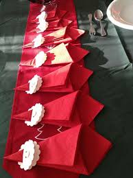 See more ideas about table decorations, table settings, beautiful table. 15 Napkin Ideas For Yoyr Christmas Table Setting