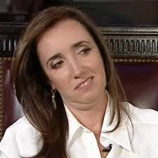 Somos superiores estéticamente". Bueno.