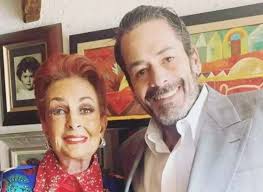 Claudia se alista para tomar el control del país