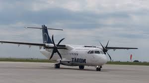 Se mentioneaza ca prima aterizare a unui avion pe aceste aeroportul baia mare are in prezent statut de regie autonoma cu specific deosebit, subordonata consiliului judetean maramures. Probleme Tehnice La O CursÄƒ Tarom Prezentate Drept CondiÅ£ii Meteo Nefavorabile Libertatea