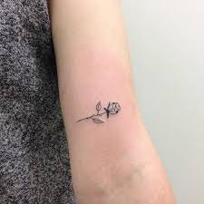 Petit Tatouage Fleur Rose Tatouage Epines Pink Tattoo Tattoos Minimalist Tattoo