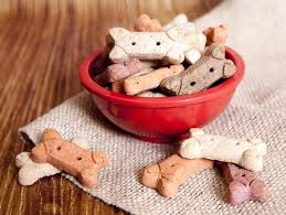Take a dog cookie cutter and make a little bone treats. 16 Healthy Dog Treat Recipes Patchpuppy Com