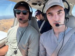 Eric Button (@ericjacobbutton)