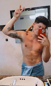 It's unclear what ondreaz did to minor since it is not described in video. Ondreaz Lopez Tumblr Posts Tumbral Com