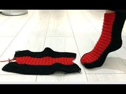 Iki Sisle Ayagi Tam Saran Kolay Corap Yapimi Knitted Slippers Capozhki Cpicami Youtube Baby Knitting Patterns Corap Orgu