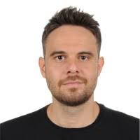 1900+ Profile mit dem Suchbegriff „Eren“