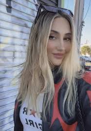 Amber Sedillo's Instagram, Twitter & Facebook