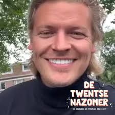 🧐𝗪𝗶𝗲 𝗶𝘀 𝗮𝗿𝘁𝗶𝗲𝘀𝘁 𝗻𝗼 𝟳 𝘃𝗮𝗻 𝗗𝗲 𝗧𝘄𝗲𝗻𝘁𝘀𝗲  𝗡𝗮𝘇𝗼𝗺𝗲𝗿?🧐 Onze topper Lois heeft het heel ver geschopt tijdens 'The  Voice Kids'. En daarom is zij zeker niet te missen tijdens een show