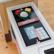 Gibt S Bei Euch Auch Einen Kaufladen Zu Weihnachten Als Ultimatives Zubehor Findet Ihr Richtig Coole Bastelvorlagen A Bastelideen Wolle Kaufen Ikea Holzregale