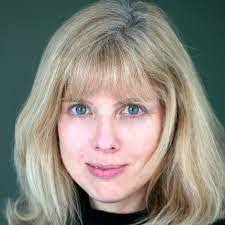 Helene Hurst's Instagram, Twitter & Facebook