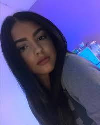 Looking for malu trevejo stickers? Malu Selfie Grunge Beautiful Simple Makeup Looks Beauty Mirror Selfie Poses