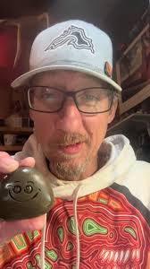 Happy Little Beach Buddy Carving Demonstration