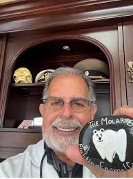 Yesterday, March 6th was National Dentist Day and today, March 7th is  National Employee Appreciation Day. Giving thanks and praise to the amazing  team and Dr's we have 🦷🙌🦷