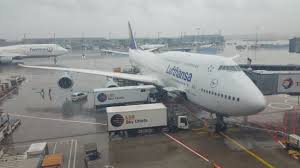 The boeing 747 is actually cheaper to buy and less expensive to operate. Boeing 747 800 Picture Of Lufthansa Tripadvisor