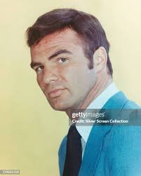 13,504 Dan Blue Stock Photos, High-Res Pictures, and Images