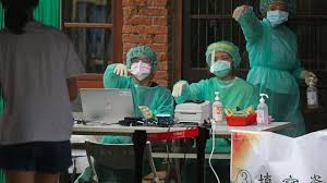 They are among a group of countries which adopted a cooperative strategy early on in the pandemic. Corona Anstieg Taiwan Vom Vorbild Zum Sorgenkind Zdfheute