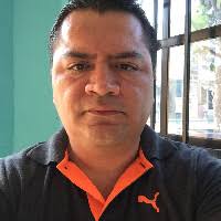 60+ perfiles de «Alfonso Colin»