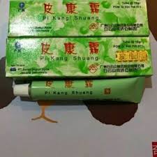 Daun ubi jalar merupakan dedaunan herbal yang secara alami mampu melawan bakteri dan parasit penyebab infeksi, cukup dengan menyiapkan beberapa lembar daun ubi jalar lalu bakar daun tersebut hingga berubah menjadi agak layu, setelah itu biarkan selama beberapa menit sehingga daun. Obat Cina Zhen Huang Wan Obat Bisul Darah Kotor Borok Gatal Gatal Shopee Indonesia