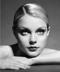 Black And White High Contrast Photos Of Celebrities Jessica Stam Jessica Stam Black And White Face Lip Beauty