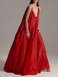 Trapeze Mercury Robe Longue En Soie Habotai Kalita By Marie La robe trapèze peut être unie ou imprimée, avec des motifs d'animaux, des pois ou des rayures. trapeze mercury robe longue en soie habotai kalita by marie