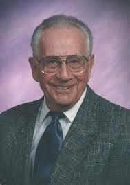 Pat Crandall's Instagram, Twitter & Facebook