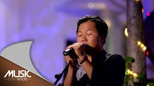 Shandy Sondoro Cinta Yang Tulus Live At Music Everywhere Youtube