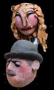 Elinor Sharon's Instagram, Twitter & Facebook