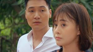 Hương Vị Tình Thân: Long hộ tống Nam như đón vợ đẻ, nhưng chi tiết này có  vẻ sai sai?